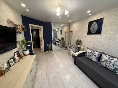 Продаж 1-кімнатної квартири 40 м², Яблунева вул., 13Г