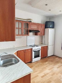 Продаж 1-кімнатної квартири 50 м², Машинобудівників вул., 17А