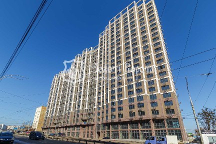 Продаж 2-кімнатної квартири 72.01 м², Індустріальний пров., 3