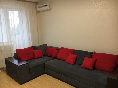 Київська обл., Києво-Святошинський район, с. Софіївська Борщагівка, Соборна вул., 46