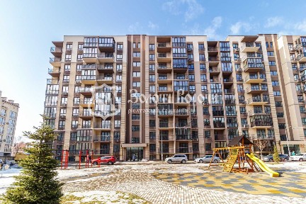 Київ, Метрологічна вул., 107