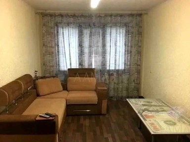 Продаж 2-кімнатної квартири 48 м², Дніпровська наб., 9
