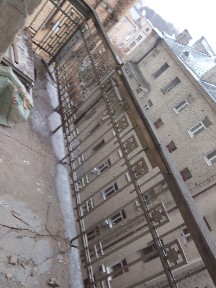 Київ, Костьольна вул., 8