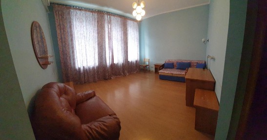 Київ, Круглоуніверситетська вул., 7