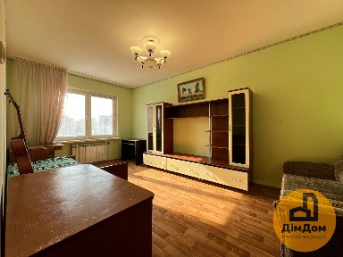 Київ, Петра Григоренка просп., 12