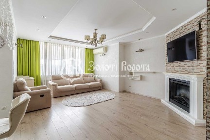 Продаж 3-кімнатної квартири 113.6 м², Княжий Затон вул., 21