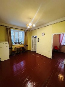 Продаж 3-кімнатної квартири 37 м², Васильківська вул., 19/1