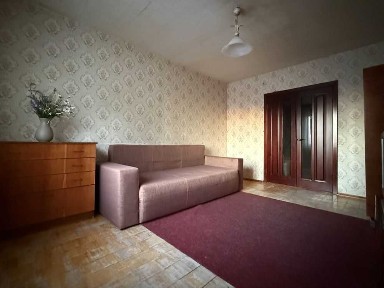 Київ, Оноре де Бальзака вул., 8В