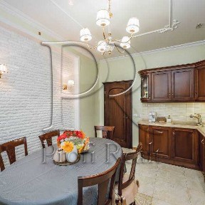 Київ, Науки просп., 30