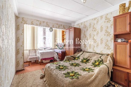 Київська обл., Києво-Святошинський район, с. Софіївська Борщагівка, Соборна вул., 59