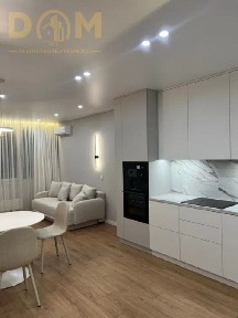 Продаж 1-кімнатної квартири 46 м²
