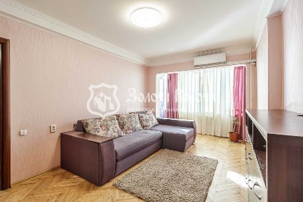 Продаж 3-кімнатної квартири 56.1 м², Шолом-Алейхема вул., 13