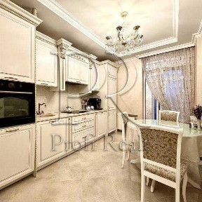 Київ, Регенераторна вул., 4, корпус 6