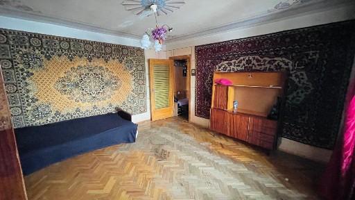 Продаж 2-кімнатної квартири 50 м², Миколи Краснова вул., 12А