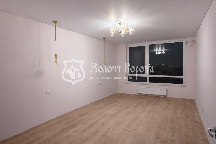 Київ, Дніпровська наб., 15Ж