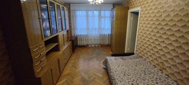 Київ, Академіка Туполєва вул., 15Б