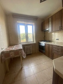 Продаж 2-кімнатної квартири 46 м², Копилівська вул., 67
