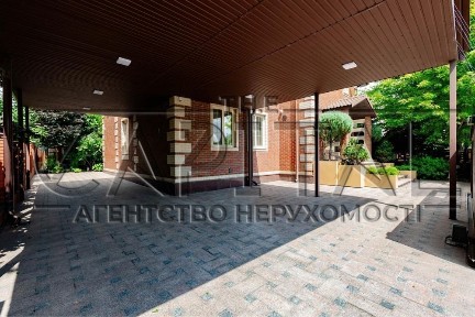 Довгострокова оренда будинку від посередника з верандою на вул. Лютнева (Чапаєвка) • ID 34266026
