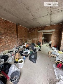 Продаж комерційного приміщення на вул. Черняховського, площа 80 кв. м • ID 34671621