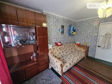 Продаж кімнати 12 кв. м на вул. Космонавтів 110, кв. 29 • ID 34191886
