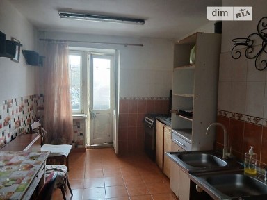 Продаж кімнати 21.8 кв. м на вул. Олександрійська 16 • ID 34094858