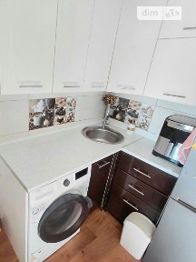 Продаж кімнати 18.3 кв. м на вул. Охтирська 17 • ID 33997486