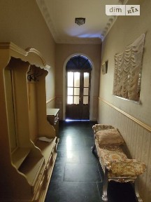 Довгострокова оренда будинку від власника з гаражем на вул. Дачна 26 • ID 34489294