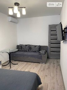 Здам подобово 1к квартиру на вул. Штильова 21/1, кв. 91 • ID 34303209