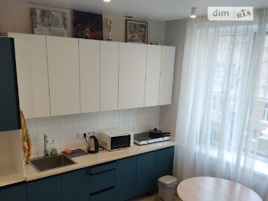 Здам подобово 2к квартиру на просп. Лесі Українки, кв. 229 • ID 34236480