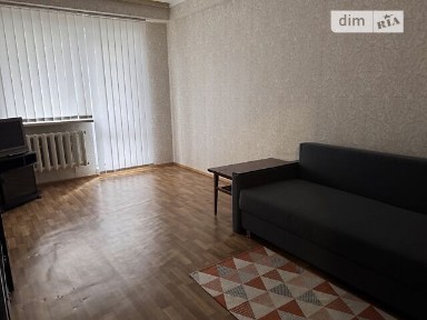 Здам подобово 1к квартиру на вул. Михайла Грушевського 15 • ID 34200791