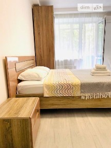 Здам подобово 1к квартиру на вул. Госпітальна 2, кв. 49 • ID 34167469