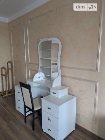 Здам подобово 2к квартиру на вул. Замостянська 4 • ID 34151361