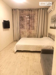 Здам подобово 1к квартиру на вул. Львівська 15Б, кв. 201 • ID 34075835