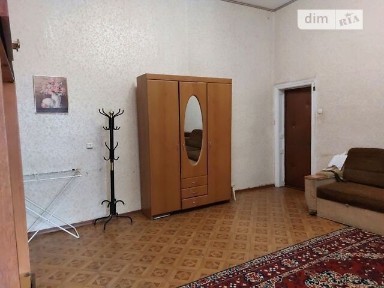 Здам в оренду кімнату на вул. Університетська 4 довгостроково • ID 34411764