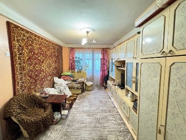 БЕЗ %. Продаж 2-х кімнатної квартири біля метро Чернігівська
