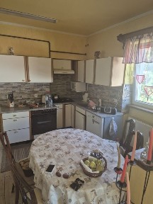 Продаж або обмін на квартиру.