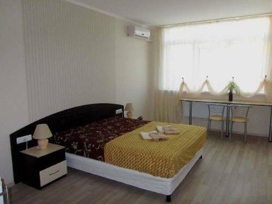 Київ, Бажана просп., 8Б