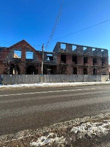 Комерційна нерухомість у Карпатах - 1850 м², центр Ворохти!
