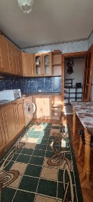 Сдается 3 ком. кв. в Корабельном р-н по. Богоявленский 327. З 1.09