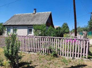 продам будинок в селищі Хорошів Житомирського району