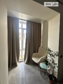 Продаж 2к квартири 85.5 кв. м на вул. Покровська 2 • ID 34679784