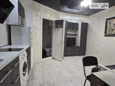 Здам подобово 1к квартиру на вул. Ніни Строкатої 35 • ID 34676214