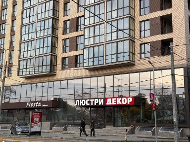 Ірпінь, 450 м вул. Соборна, центр міста, канікули на ремонт 7 місяців
