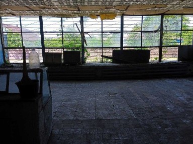 Нежитлове приміщення 160 м² у центрі села Надинівка під магазин склад виробництво RD
