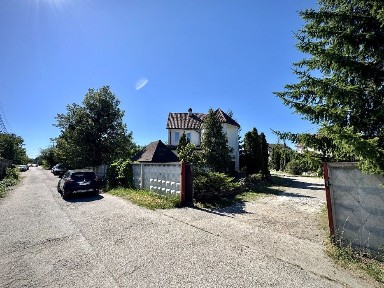 Продам дом с участком 12 соток, 7 км. от метро Славутич, Осокорки