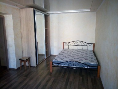 Продам двохкімнатну квартиру в новобудові на Нижньохолодногірській