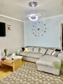 Продаж світлої та доглянутої 3-кімнатної квартири в одному з найкращих районів Мукачева - Росвигово! Можливий обмін на будинок!