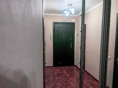 Продам квартиру Теплична 38