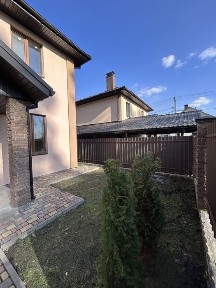 Якісний будинок в Ірпені, без комісіі