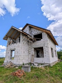 Продам будинок, с. Радча, 9 км від міста, 130 м², фруктовий сад RR